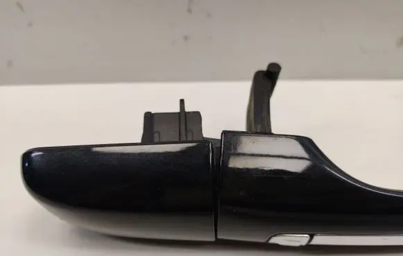 Chrysler Pacifica Front door exterior handle