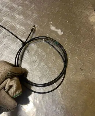 Toyota RAV 4 (XA30) Engine bonnet/hood lock release cable 
