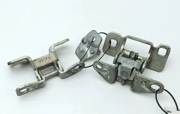 Chrysler 300 - 300C Rear door hinge set 329640A