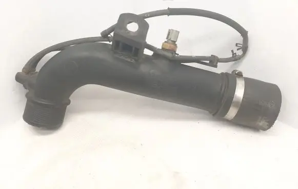 Toyota Avensis T250 Intercooler hose/pipe 173620R010 8942460010