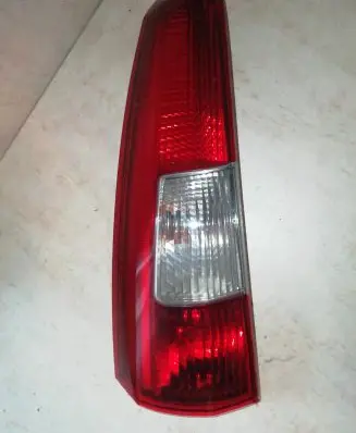 Volvo V70 Rear/tail lights 9154493