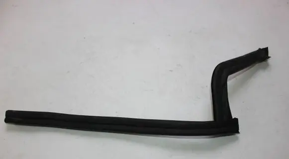 BMW X3 E83 Engine compartment rubber 3400363