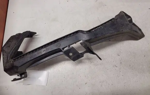 Subaru Legacy Headlight/headlamp mounting bracket