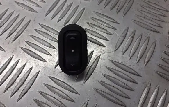 Opel Astra G Quarter vent window switch 13363100