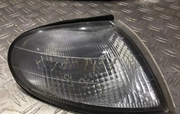 Hyundai Lantra II Front indicator light 083211505af