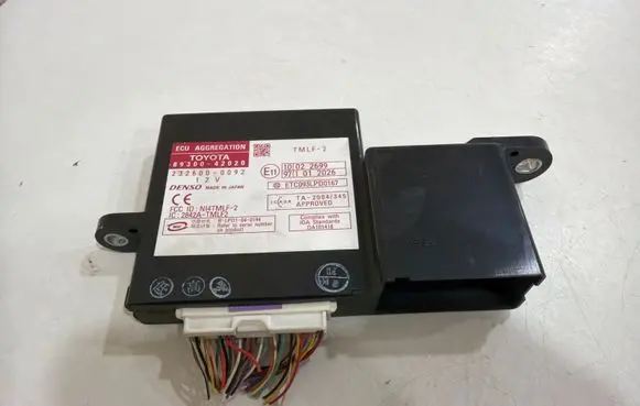 Toyota RAV 4 (XA30) Other control units/modules 8930042020