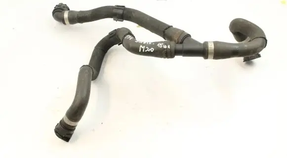 BMW 4 F36 Gran coupe Engine coolant pipe/hose 7609532 7620370 17127609532