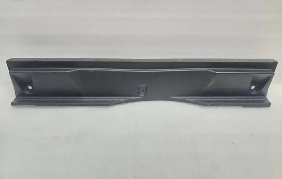 Peugeot 2008 II Trunk/boot sill cover protection 98257547ZD