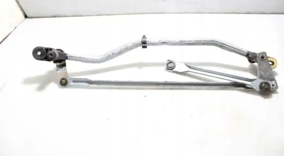 Audi A4 S4 B8 8K Front wiper linkage 