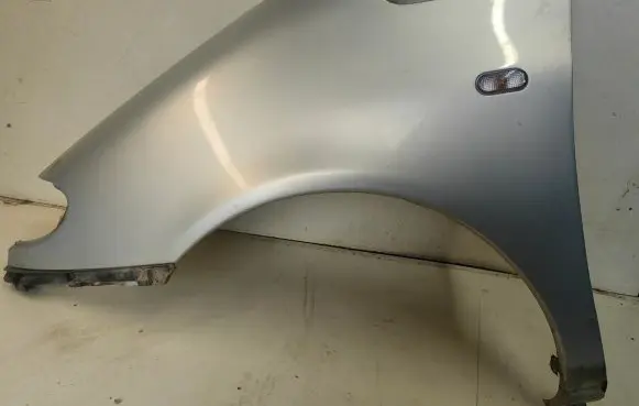 Ford Galaxy Fender