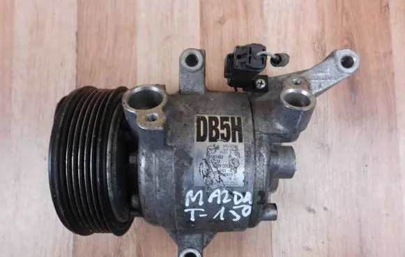 Mazda 2 Air conditioning (A/C) compressor (pump) DB5H61450