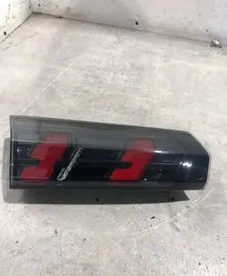 Peugeot 2008 II Tailgate rear/tail lights 