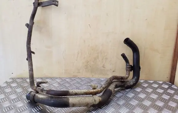 Volkswagen Crafter Engine coolant pipe/hose 076121064