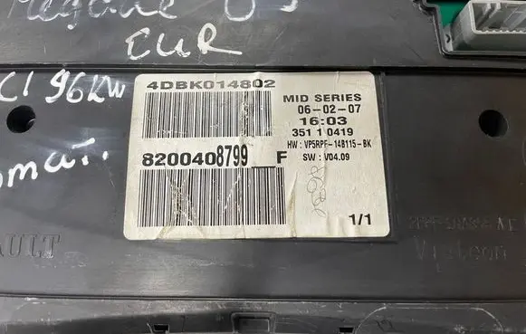 Renault Megane II Speedometer (instrument cluster) 35110419 8200408799