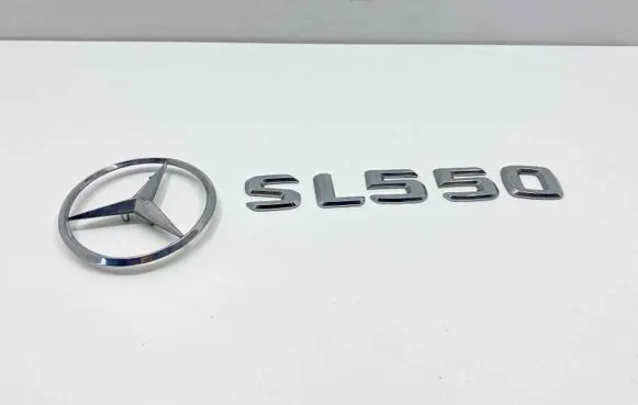 Mercedes-Benz SL R230 Manufacturers badge/model letters 2308171915 A2308171915