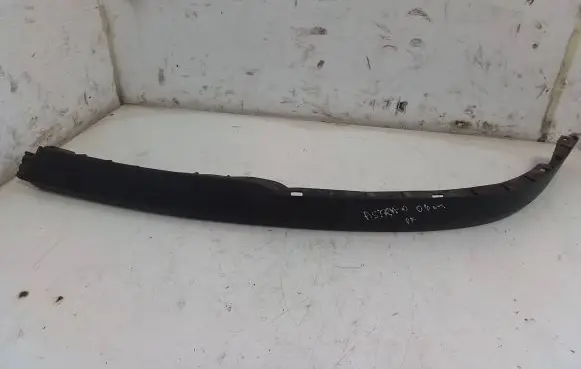 Opel Astra H Front bumper lip 13225753 375768702