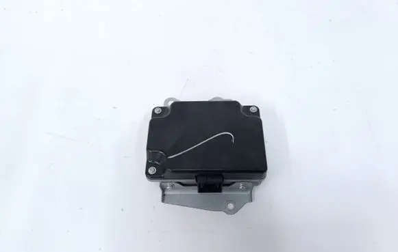 Dodge Grand Caravan Voltage converter inverter 56029692AA 39903