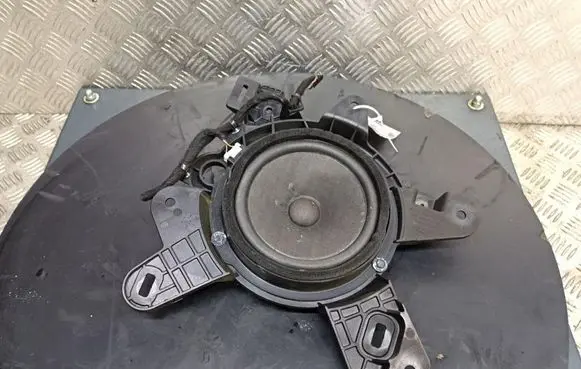 Ford Mustang I Subwoofer speaker