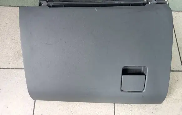 Opel Vectra C Glove box 13245770 1460029937