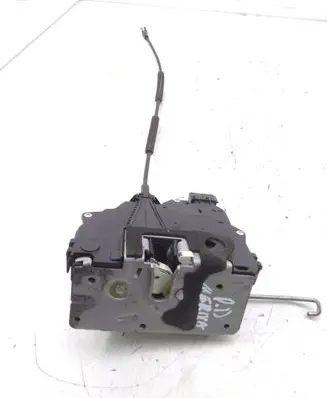 Opel Meriva B Front door lock 13258274
