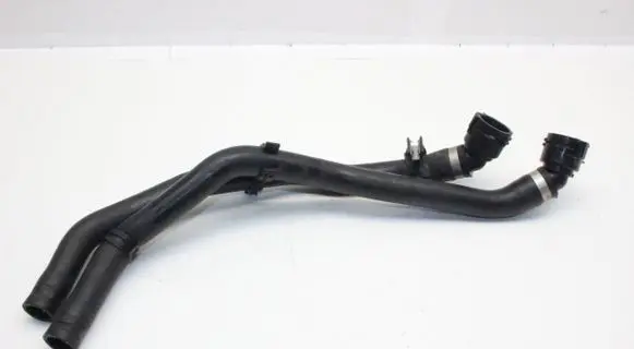 Mercedes-Benz EQC Engine coolant pipe/hose