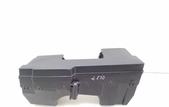 Jaguar XF X250 Fuse module 8X2T14A003AA
