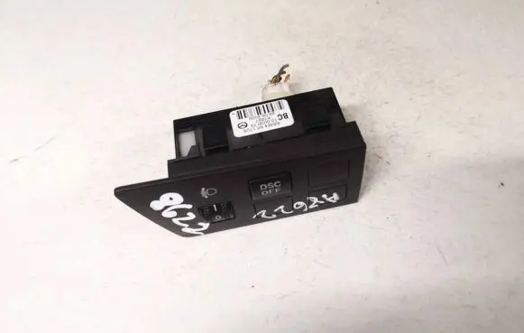 Mazda 3 II Headlight level height control switch bbm466170b
