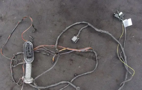 BMW 5 F10 F11 Front door wiring loom 9240882