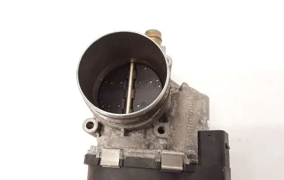 BMW 5 F10 F11 Throttle valve 13547588625 7588625