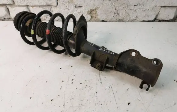 Mercedes-Benz Vito Viano W639 Front shock absorber with coil spring A6393201811 ZGS001 821700001069