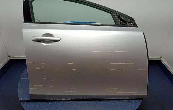 Volvo V40 Front door 