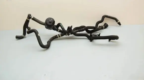 BMW X1 U11 Engine coolant pipe/hose 5A0C5A9