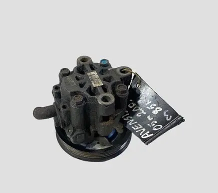 Toyota Avensis T250 Power steering pump