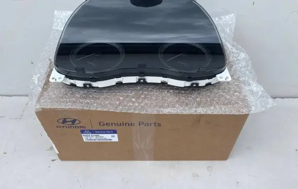 Hyundai Tucson IV NX4 Speedometer (instrument cluster)