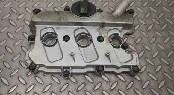 Audi A7 S7 4G Rocker cam cover 06E103471S