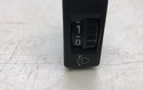 Citroen C4 Grand Picasso Headlight level height control switch 9801662777