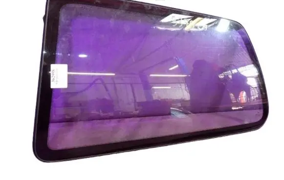 Volkswagen Golf III Rear side window