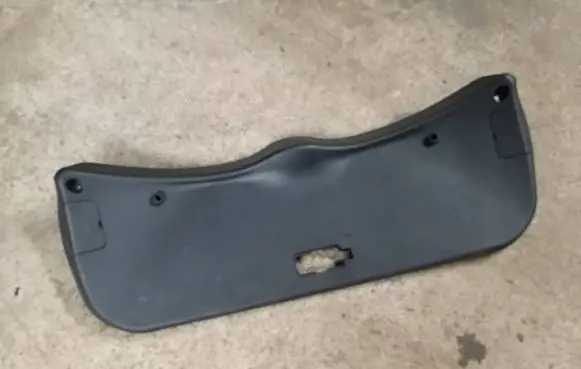 KIA Rio Tailgate trim 817501W200