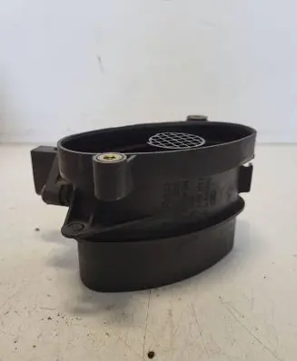 BMW 5 E39 Mass air flow meter 7787076