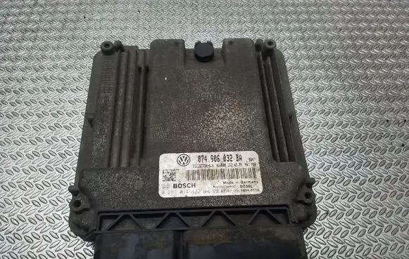 Volkswagen Crafter Engine control unit/module 074906032BA 0281014132