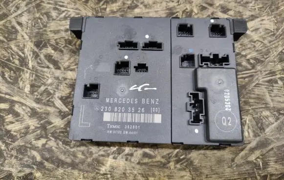 Mercedes-Benz SL AMG R230 Door control unit/module 2308203526