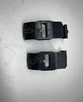 BMW 3 E36 Radiator mount bracket 1723341