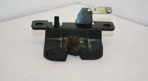 Volkswagen Caddy Loading door lock 2K0827506A