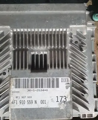 Audi A6 S6 C6 4F Engine control unit/module 4F1910559N 4F190755