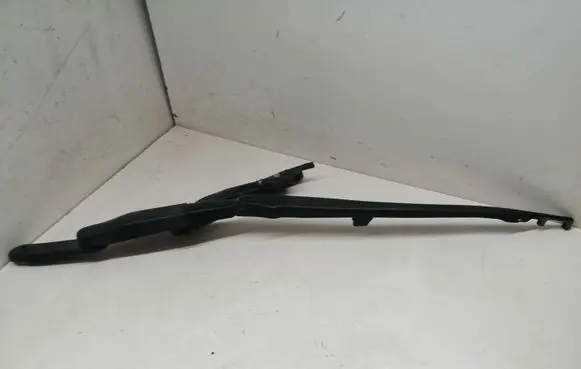 Toyota Auris E180 Rear wiper blade 5030