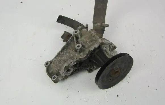 Audi 80 90 S2 B4 Water pump 037121010
