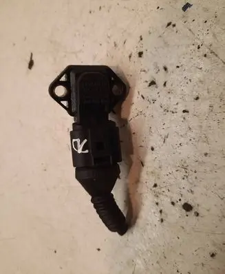 Volkswagen PASSAT B5.5 Air pressure sensor 038906051 0281002177