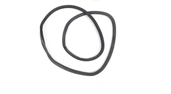 Audi A1 Rubber seal rear door 8E5833721