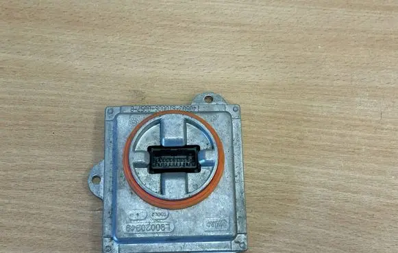 BMW 3 F30 F35 F31 Headlight ballast module Xenon 7342174 MBDE84E89 L90028076