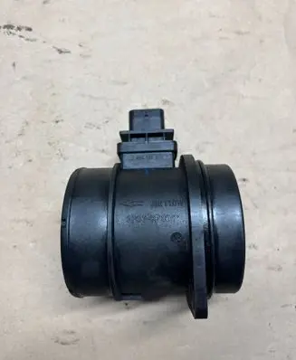 KIA Sorento Mass air flow meter F00C2G7025